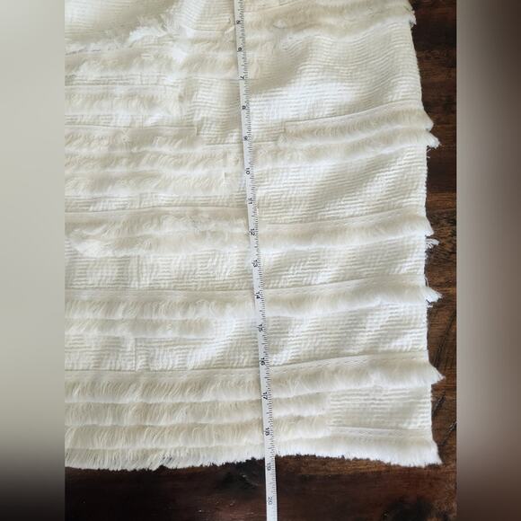 H&M White textured fringe tiered mini skirt size 6 - Picture 8 of 9